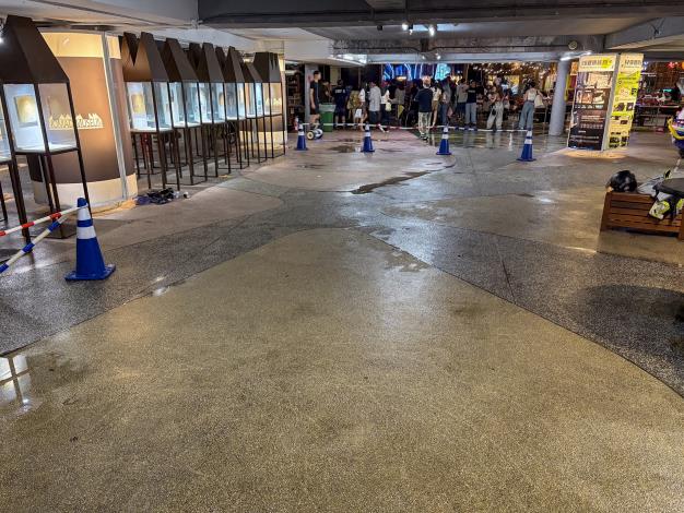 園區走廊積水全數排除